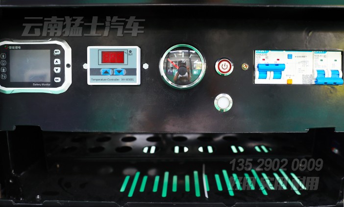 雙軸獨(dú)立懸掛,定制掛車(chē)底盤(pán),拖掛房車(chē)底盤(pán),拖掛房車(chē)廠家,房車(chē)設(shè)計(jì),定制化房車(chē)