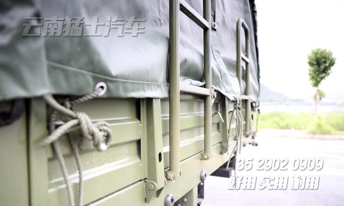 貨車(chē)蓬布篷桿,東風(fēng)運(yùn)兵車(chē),防雨遮陽(yáng)棚貨車(chē),運(yùn)兵車(chē)配置,六驅(qū)越野卡車(chē),出口用貨車(chē)