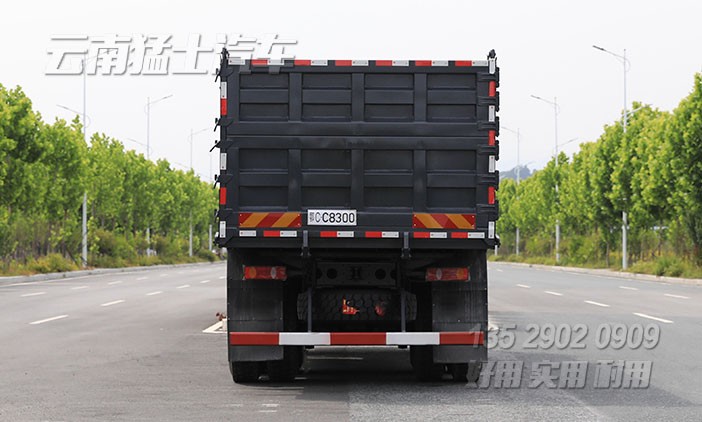 340馬力自卸車,工程自卸車配置,工礦自卸車報價,后八輪重型自卸卡車,六驅(qū)越野自卸車